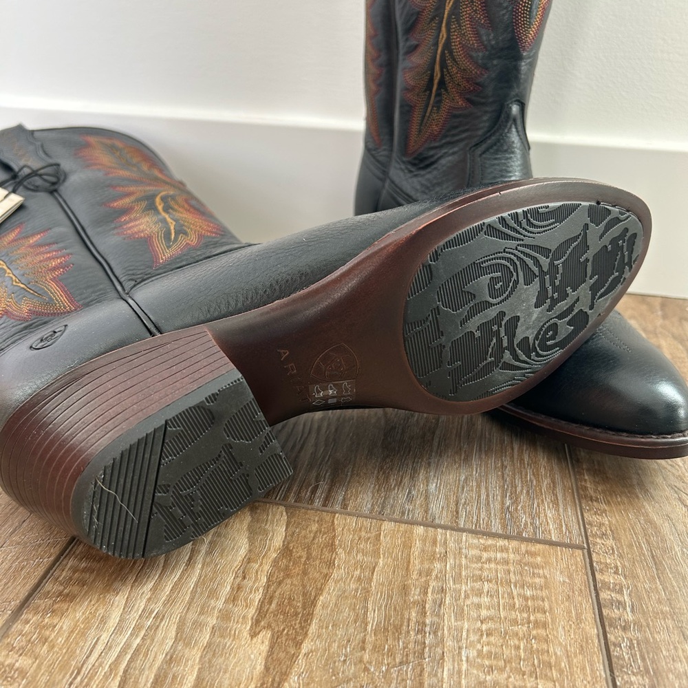 Ariat Heritage Women’s Black Western Boots Round Toe Leather NWT - Picture 4 of 10